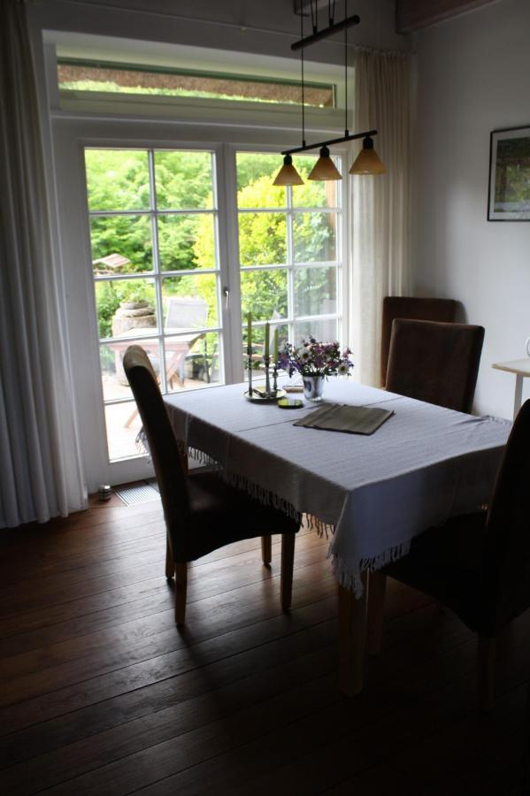 Reethus Stoefs Apartment Behrensdorf Exterior foto